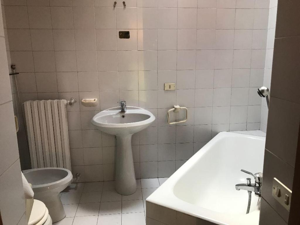 B&B I Colli Di Bergamo Alta Valbrembo Exteriör bild